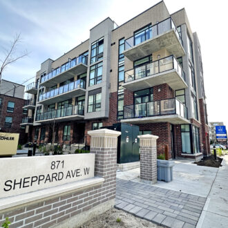 Studio Townhouse at 871 Sheppard Ave W Condo Near Sheppard W